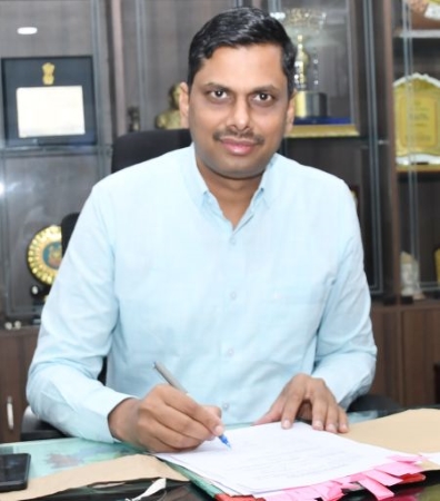Tmt S. Malathi Helen, IAS - District Collector Chennai